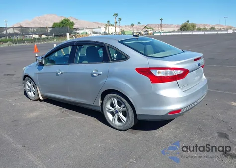 2014 Ford Focus Se из США, поврежденный, VIN 1FADP3F26EL407615